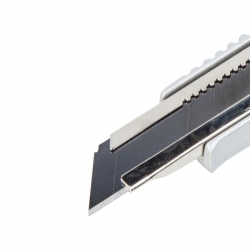 Nóż metalowy z ostrzem odłamywanym 18 mm "pro-sharp"  Wolfcraft(bardzo ostre)